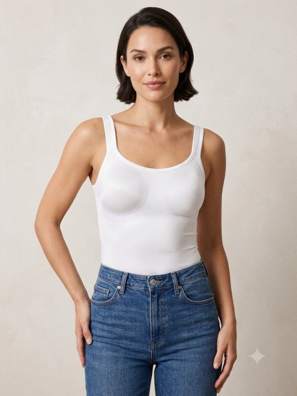 Nancy Ganz BoDY White Smoothing Shapewear Camisole Tank Top Large